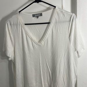 Selling Marled white t-shirt